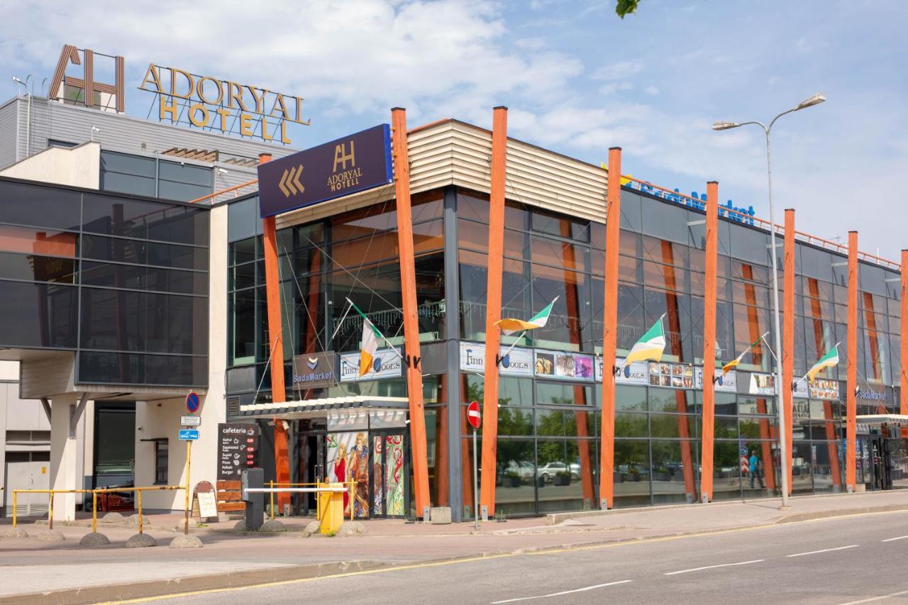 Adoryal Hotell Tallinn Ngoại thất bức ảnh
