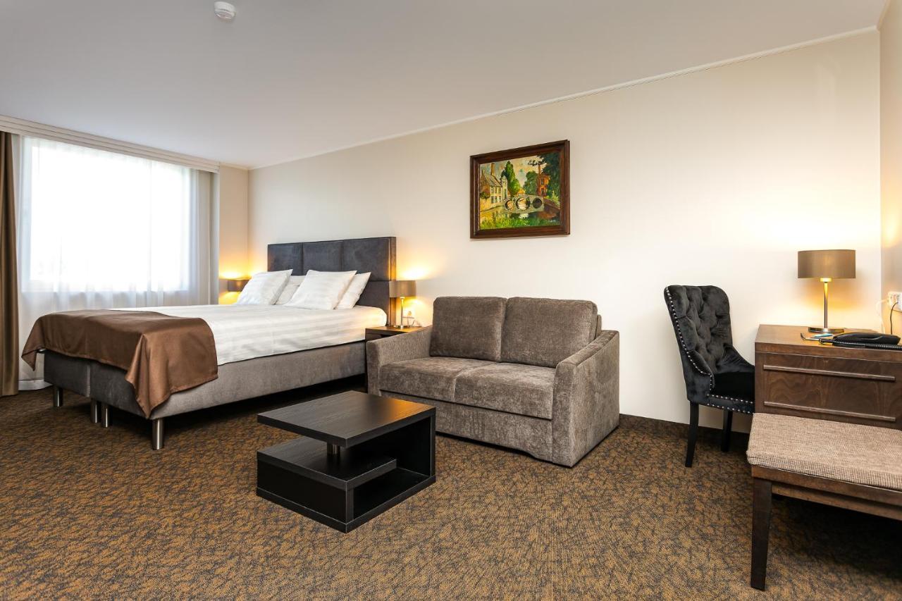 Adoryal Hotell Tallinn Ngoại thất bức ảnh