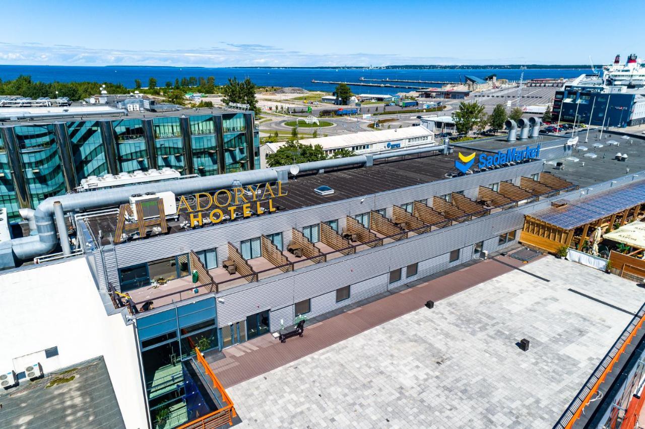 Adoryal Hotell Tallinn Ngoại thất bức ảnh